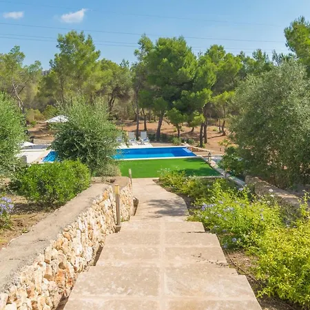 Pins Villa