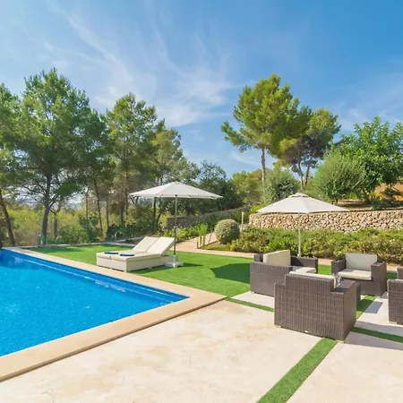 Pins Villa